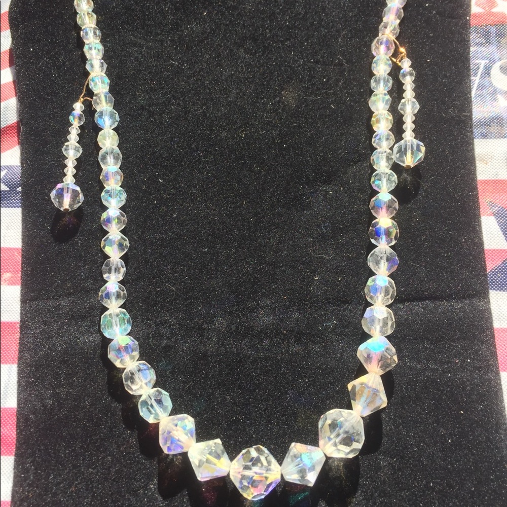 Vintage crystal necklace with earrings